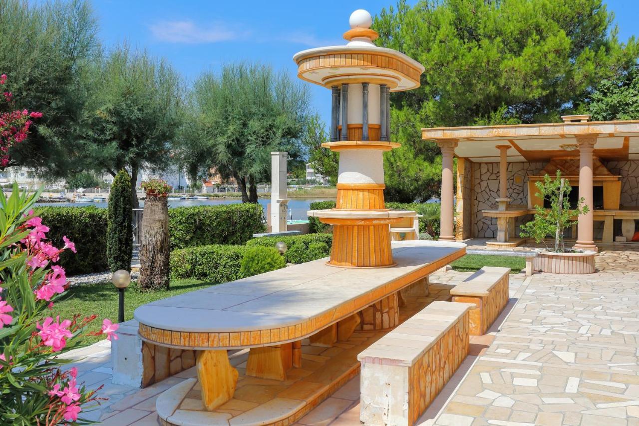 Villa Palma Sukošan Exterior foto