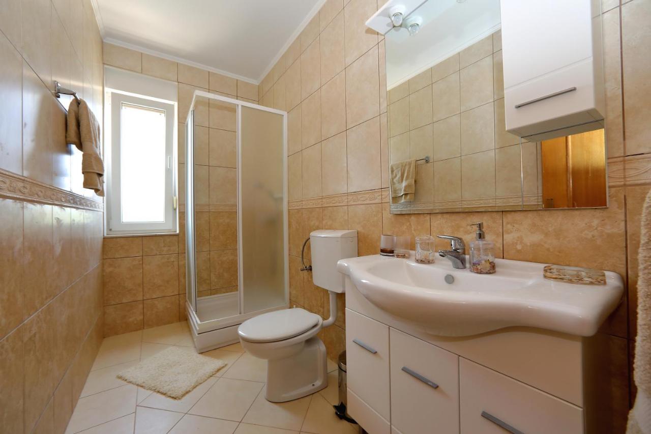 Villa Palma Sukošan Exterior foto