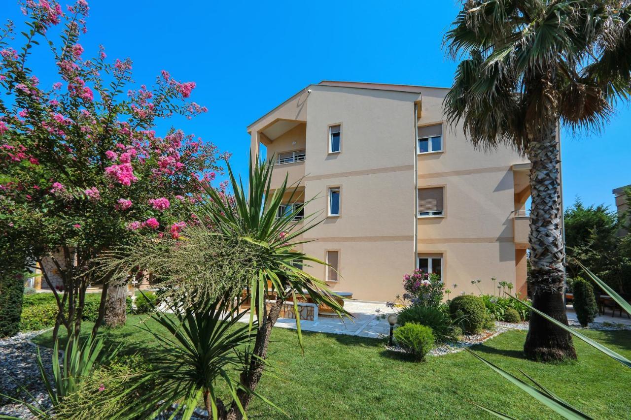 Villa Palma Sukošan Exterior foto