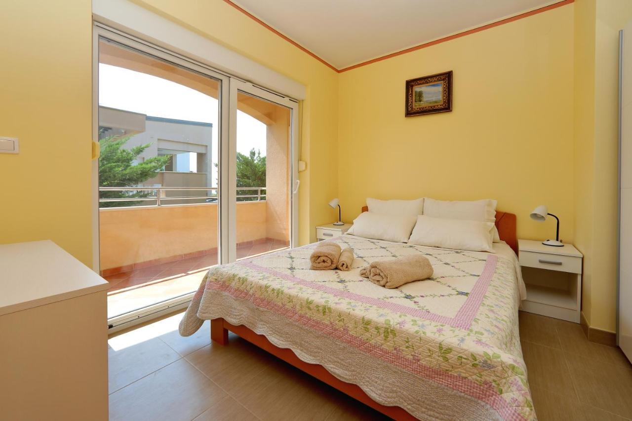 Villa Palma Sukošan Exterior foto