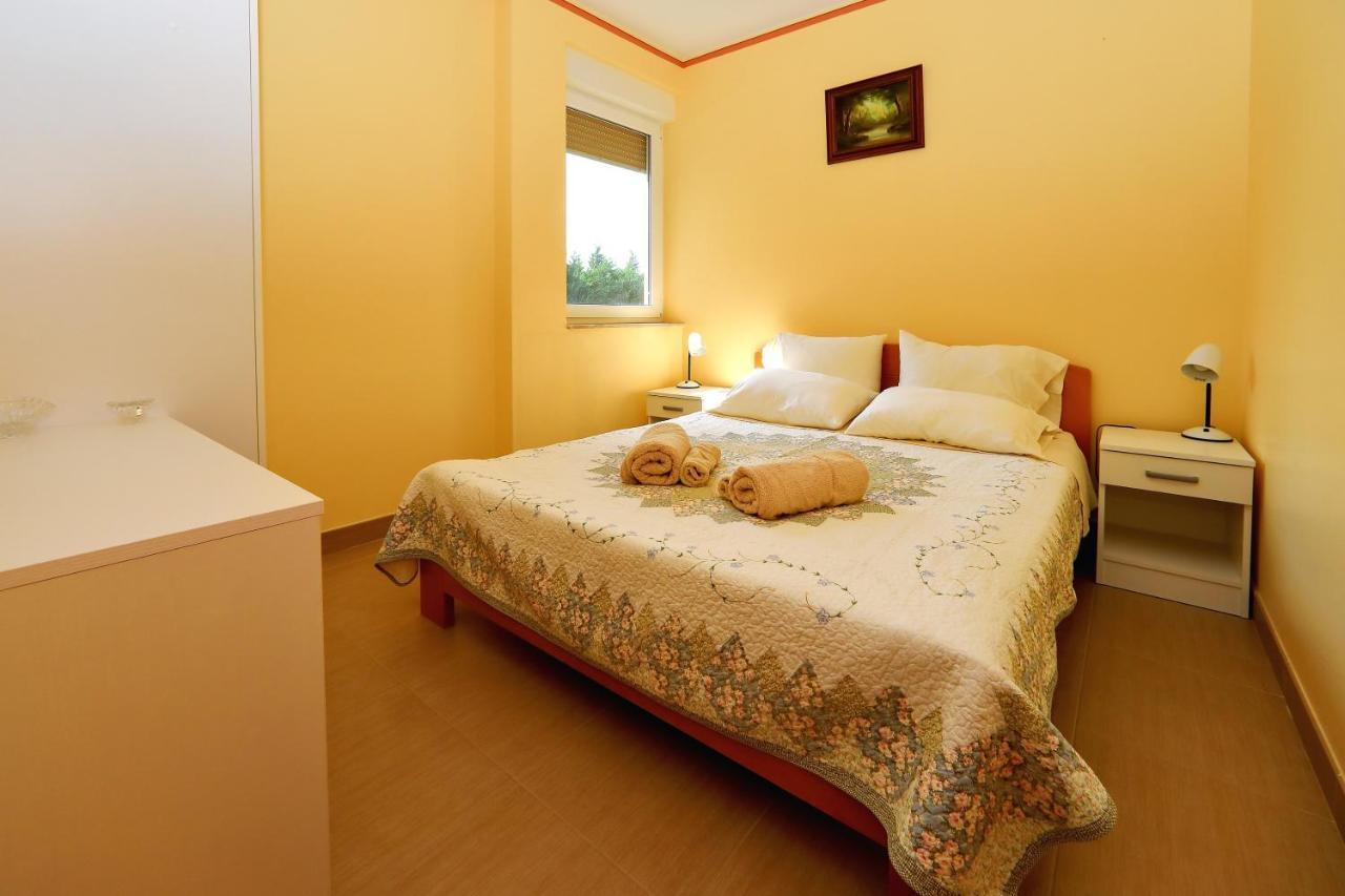 Villa Palma Sukošan Exterior foto