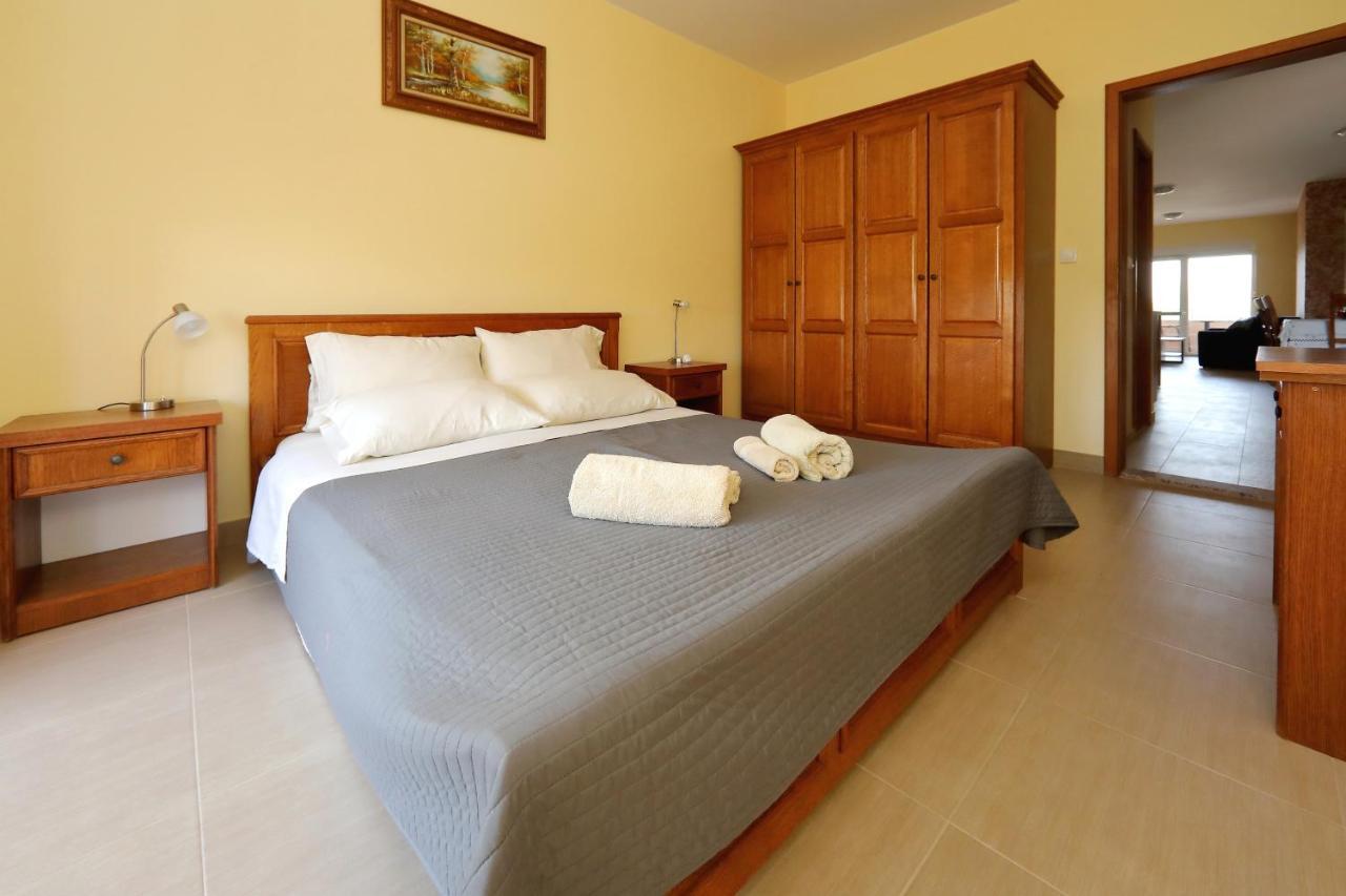 Villa Palma Sukošan Exterior foto